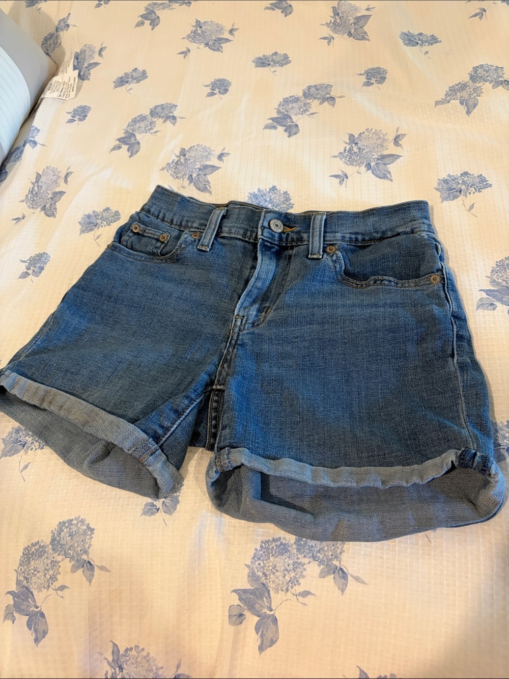 Classic Rolled-Hem Blue Denim Jean Shorts for Women